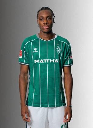 offizieller Portraittermin SV Werder Bremen 2025 2026 Dikeni Salifou (Werder Bremen U 23 40); 1.BL Porträttermin 2025 2026,