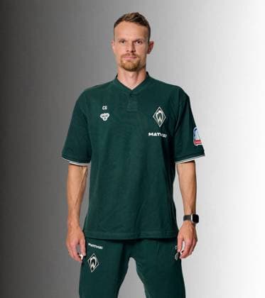 offizieller Portraittermin SV Werder Bremen 2025 2026 Christian Gross (Co-Trainer SV Werder Bremen), 1.BL Porträttermin 2025 2026,