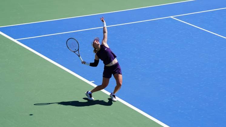 Francesca Jones in final round qualifying action 2025 US Open, Friday Previews, USTA Billie Jean King National Tennis Center, New York, USA - 22 Aug 2025New York USTA Billie Jean King National T New York (NY) United States of America  Copyright: xJavierxGarcia Shutterstockx 15451038r