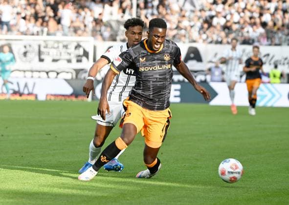 Fussball - 2.Bundesliga - Saison 2025 26 22.08.2025 Ursapharm-Arena SV Elversberg (elv) -1. FC Kaiserslautern (fck) Fussball - 2. Bundesliga - SV Elversberg