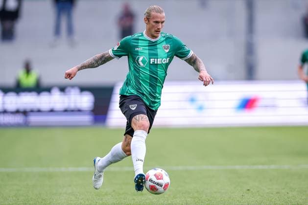 22.08.2025, Fußball, Preußen Münster - 1. FC Nürnberg, 2. Fußball Bundesliga, Preußenstadion, Saison 2025 2026: Marvin Schulz (Preussen Muenster 10) DFB regulations prohibit any use of photographs as image sequences and or quasi-video. Nordrhein-Westfalen Deutschland