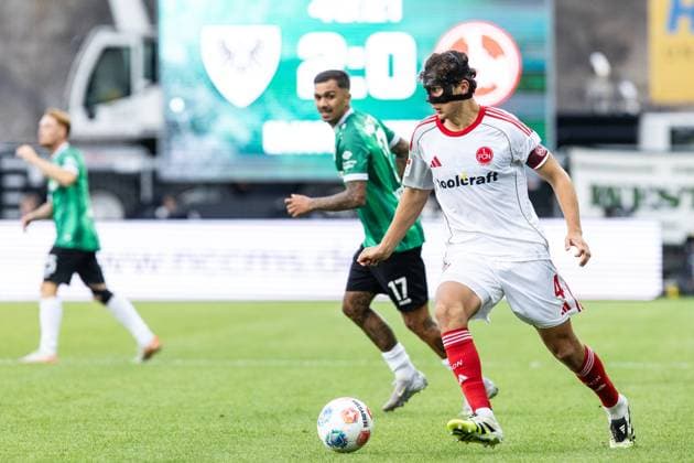 2. Fußball Bundesliga: SC Preußen Münster - 1.FC Nürnberg; 22.08.2025 Fabio Gruber (1.FC Nürnberg, 4) 2. Fußball Bundesliga: SC Preußen Münster - 1.FC Nürnberg; LVM Preußenstadion, Münster; 22.08.2025 DFL regulations prohibit any use of photographs as image sequences and or quasi video.