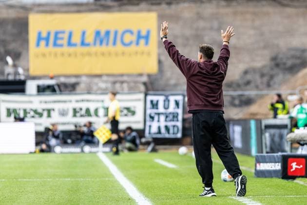 2. Fußball Bundesliga: SC Preußen Münster - 1.FC Nürnberg; 22.08.2025 Miroslav Klose (1.FC Nürnberg, Cheftrainer) 2. Fußball Bundesliga: SC Preußen Münster - 1.FC Nürnberg; LVM Preußenstadion, Münster; 22.08.2025 DFL regulations prohibit any use of photographs as image sequences and or quasi video.
