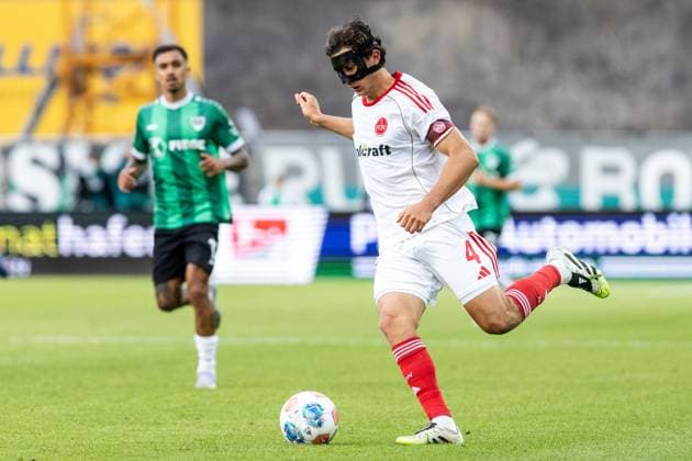2. Fußball Bundesliga: SC Preußen Münster - 1.FC Nürnberg; 22.08.2025 Fabio Gruber (1.FC Nürnberg, 4) 2. Fußball Bundesliga: SC Preußen Münster - 1.FC Nürnberg; LVM Preußenstadion, Münster; 22.08.2025 DFL regulations prohibit any use of photographs as image sequences and or quasi video.
