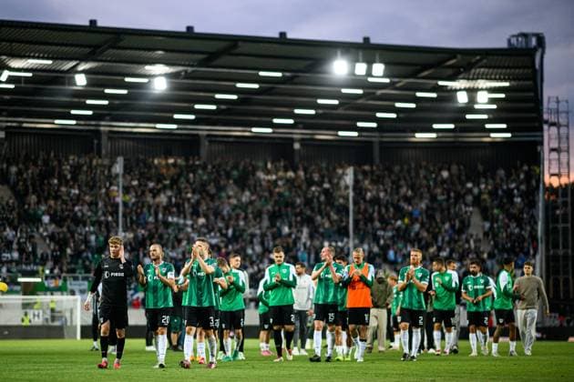 MUNSTER, GERMANY - 22 AUGUST, 2025: aftermatch, thanks, The football match of 2.Bundesliga SC Preussen Munster 1. FC Nurnberg at LVM-Preussenstadion  Copyright: xVITALIIxKLIUIEVx