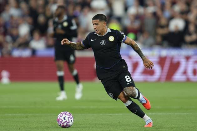 London, England, August 22nd 2025: Enzo Fernandez of Chelsea during the Premier League match between West Ham United and Chelsea at London Stadium in London, England (Photo by Alexander Canillas Sports Press Photo SPP) (Alexander Canillas SPP) Copyright: xAlexanderxCanillas SPPx spp-en-AlCa-9U2A8466