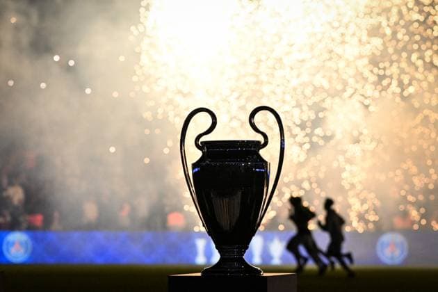 PSG trophies presentation in Paris - FA This photograph shows the Champions League trophy as Paris Saint-Germain’s players celebrate their 2024-2025 season’s trophies after the French L1 football match between Paris Saint-Germain and Angers SCO at the Parc des Princes stadium in Paris on August 22, 2025. Photo by Firas Abdullah ABACAPRESS.COM Paris Île-de-France France  Copyright: xAbdullahxFiras ABACAx
