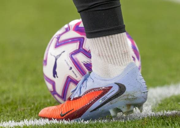 West Ham United v Chelsea, Premier League, Football, The London Stadium, London, UK - 22 Aug 2025 Close up of the Nike boot of Enzo Fernandez of Chelsea FC with World Champion Enzo 8 London The London Stadium Stratford GBR, UK NEWSPAPERS OUT Copyright: xEllixBirchx
