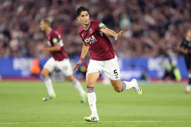 West Ham v Chelsea 22 August 2025, London - Premier League Football - West Ham United v Chelsea - Nayef Aguerd of West Ham United - Photo: Charlotte Wilson Offside. London UK Copyright: xCharlottexWilsonx xOffsidexOffside