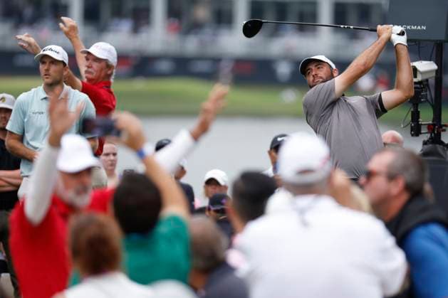 ATLANTA, GA - AUGUST 22: Scottie Scheffler of the United States watches his tee shot on No. 4 during the second round of the PGA, Golf Herren Tour Championship, August 22, 2025 at East Lake Golf Club in Atlanta, Georgia. (Photo by Matthew Maxey Icon Sportswire) GOLF: AUG 22 PGA FedEx Cup Playoffs - Tour Championship EDITORIAL USE ONLY Icon250822027