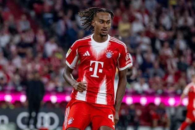 Jonah Kusi-Asare (FC Bayern Muenchen, 41) GER, FC Bayern Muenchen vs. RB Leipzig, Fussball, Bundesliga, 1. Spieltag, Spielzeit 2025 2026, 22.08.2025. (DFL DFB REGULATIONS PROHIBIT ANY USE OF PHOTOGRAPHS as IMAGE SEQUENCES and or QUASI-VIDEO). GER, FC Bayern Muenchen vs. RB Leipzig, Fussball, Bundesliga, 1. Spieltag, Spielzeit 2025 2026, 22.08.2025. Muenchen Copyright: xEibner-Pressefoto HeikexFeinerx EP_HFR