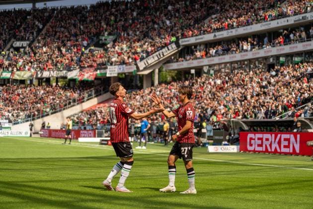 Deutschland: Fußball 2. Bundesliga, 3. Spieltag, Hannover 96-1.FC Magdeburg 2025 26 am 23.8.2025 in Hannover (Heinz-von-Heiden-Arena): Hayate Matsuda (Hannover 96 27) bejubelt sein Tor zum 1:0