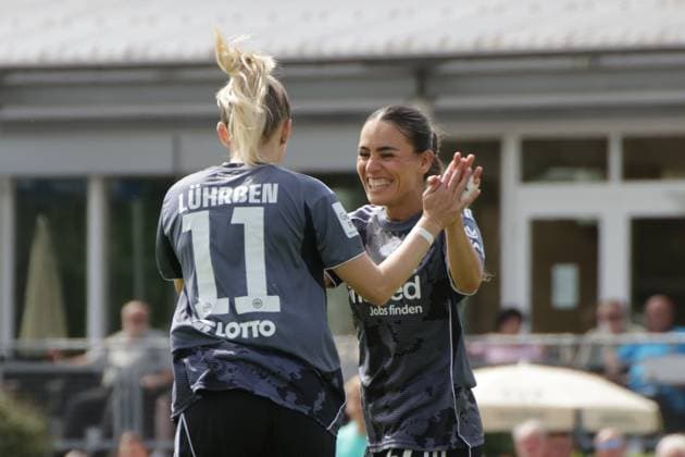 24.08.2025, xgrfx, Fussball Testspiel , SC Freiburg Frauen - Eintracht Frankfurt Frauen v.l. Tor, Nina Lührßen (Eintracht Frankfurt) (DFL DFB REGULATIONS PROHIBIT ANY USE OF PHOTOGRAPHS as IMAGE SEQUENCES and or QUASI-VIDEO) Freiburg