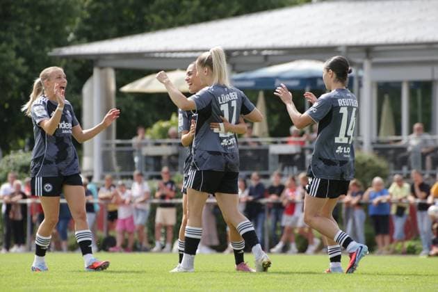 24.08.2025, xgrfx, Fussball Testspiel , SC Freiburg Frauen - Eintracht Frankfurt Frauen v.l. Tor, Nina Lührßen (Eintracht Frankfurt) (DFL DFB REGULATIONS PROHIBIT ANY USE OF PHOTOGRAPHS as IMAGE SEQUENCES and or QUASI-VIDEO) Freiburg