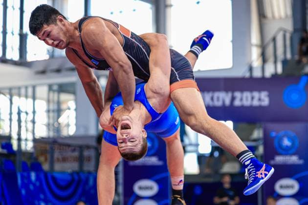 Sport Bilder des Tages Wrestling U20 World Championships 2025 87kg GR - Temirlan Turdakyn (KAZ) df. Wojciech Iwanowski (POL) *** Wrestling U20 World Championships 2025 87kg GR Temirlan Turdakyn KAZ df Wojciech Iwanowski POL Copyright: xAmirrezaxAliasgarix xUnitedxWorlx United World Wrestling Kadir C