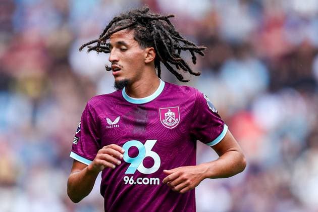 Premier League Burnley v Sunderland Hannibal Mejbri of Burnley during the Premier League match Burnley vs Sunderland at Turf Moor, Burnley, United Kingdom, 23rd August 2025 (Photo by Jorge Horsted News Images) Burnley Turf Moor Lancashire United Kingdom Copyright: xJorgexHorsted NewsxImagesx