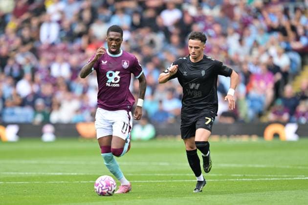 23rd August 2025; Turf Moor, Burnley, Lancashire, England; Premier League Football, Burnley versus Sunderland; Chemsdine Talbi of Sunderland pursues Jaidon Anthony of Burnley for the ball  LeexDurkin