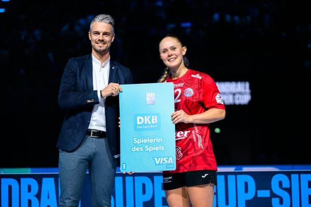 Muenchen: HBF Super Cup 2025 - HSG Blomberg-Lippe - Thueringer HC Muenchen SAP Garden Bayern Deutschland