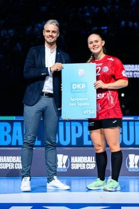 Muenchen: HBF Super Cup 2025 - HSG Blomberg-Lippe - Thueringer HC Muenchen SAP Garden Bayern Deutschland