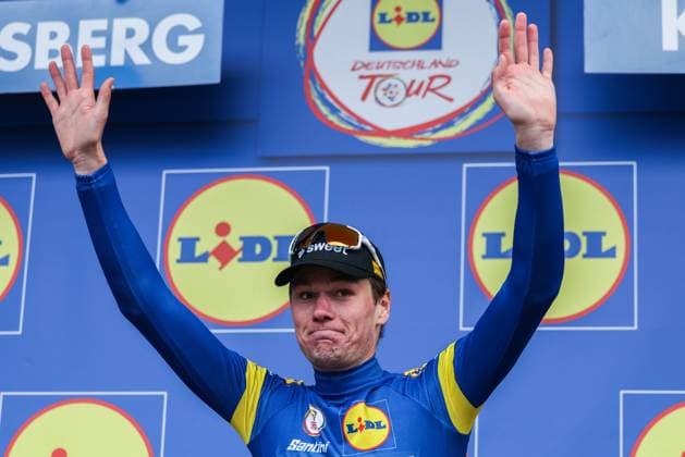 Radsport UCI ProSeries Men Elite LIDL Deutschland Tour 2025 Etappe 3 Arnsberg - Kassel am 23.08.2025 Soren Waerenskjold ( UNO-X MOBILITY ) auf dem Podium