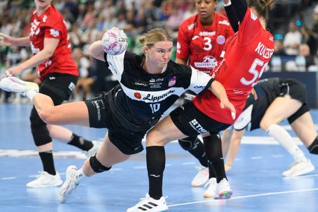 Maxi Mühlner (10 HSG Blomberg-Lippe) during the DHB Supercup match between Thüringer HC and HSG Blomberg-Lippe, SAP Garden, Munich, Germany. (Sven Beyrich SPP) Copyright: xSvenxBeyrich SPPx spp-en-SvBe-SvBe-20250823-ND5_2147