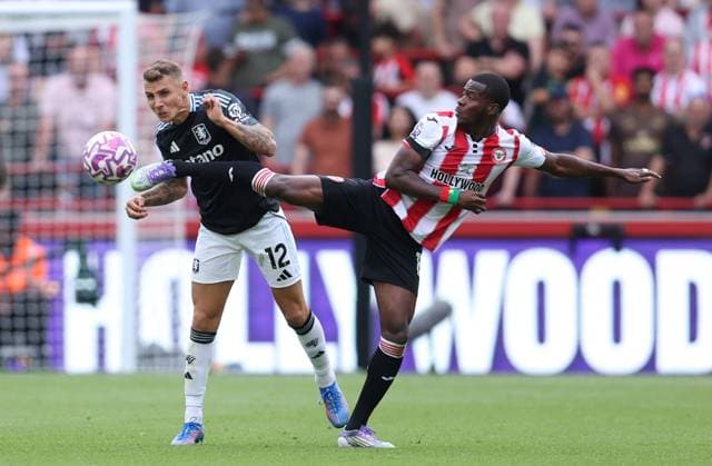 London, England, 23rd August 2025. Lucas Digne of Aston Villa and Dango Ouattara of Brentford challenge for the ball during the Brentford vs Aston Villa Premier League match at Gtech Community Stadium, London. Picture credit should read: Paul Terry Sportimage EDITORIAL USE ONLY. No use with unauthorised audio, video, data, fixture lists, club league logos or live services. Online in-match use limited to 120 images, no video emulation. No use in betting, games or single club league player publications. SPI_025_PT_Brentford_Aston_Villa SPI-4082-0025