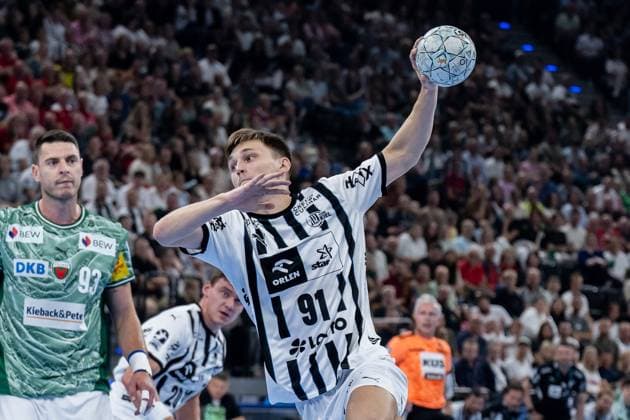 Bence Imre (THW Kiel, 91) beim Wurf GER, Fuechse Berlin vs. THW Kiel, Handball, HBL Supercup 2025, Finale, 23.08.2025. GER, Fuechse Berlin vs. THW Kiel, Handball, HBL Supercup 2025, Finale, 23.08.2025. Muenchen Copyright: xEibner-Pressefoto HeikexFeinerx EP_HFR