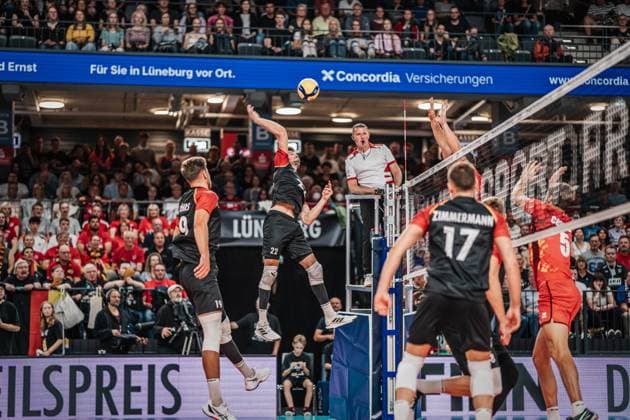 Volleyball Herren Länderspiel Deutschland vs. Belgien 23.08.2025 Erik Röhrs ( 19 Deutschland) beim Angriff