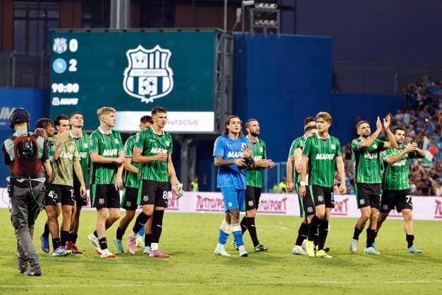 August 23, 2025, Reggio Emilia, REGGIO EMILIA: Sassuolo s players at the end of the Italian Serie A soccer match US Sassuolo vs SSC Napoli at Mapei Stadium in Reggio Emilia, Italy, 23 August 2025. ANSA ELISABETTA BARACCHI. Soccer: Serie A, Sassuolo Vs Napoli  - ZUMAa110 20250823_zaf_a110_022 Copyright: xElisabettaxBaracchix