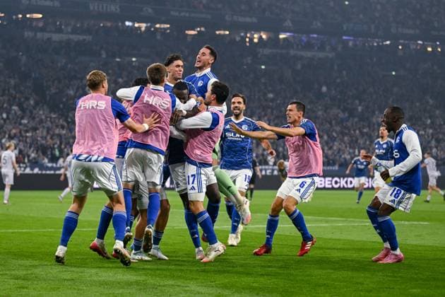 23.08.2025, Fussball, 2. Bundesliga, Saison 2025 2026, 3. Spieltag, FC Schalke 04 - VfL Bochum, Bryan Lasme (FC Schalke 04) freut sich über das Tor zum 2:1 mit der Mannschaft, xRHR-FOTO YYx