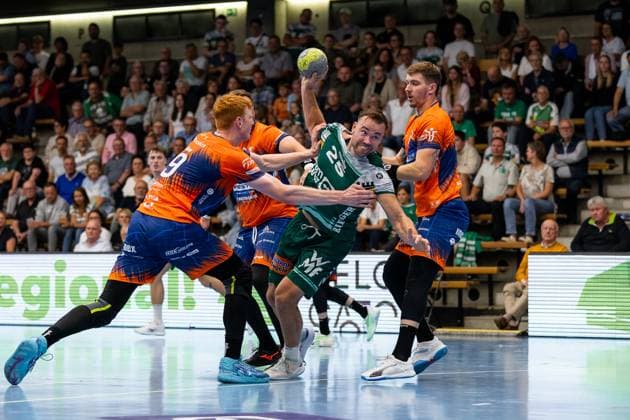 Ludvig JURMALA (FRISCH AUF! Goeppingen, 25) erzielt ein Tor, Aktion, Torwurf FRISCH AUF! Goeppingen (FAG) vs. SKK Talent Pilsen, Handball, Maenner, Players Night, Testspiel, Saisoneroeffnung, Spielzeit 2025 2026, 23.08.2025 FRISCH AUF! Goeppingen (FAG) vs. SKK Talent Pilsen, Handball, Maenner, Players Night, Testspiel, Saisoneroeffnung, Spielzeit 2025 2026, 23.08.2025 Goeppingen Copyright: xEibnerxPressefoto OliverxSchmidtx EP_OST