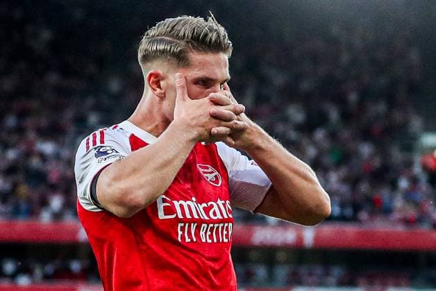 Premier League Arsenal v Leeds United Viktor Gyokeres of Arsenal celebrates his penalty to make it 5-0 during the Premier League match Arsenal vs Leeds United at Emirates Stadium, London, United Kingdom, 23rd August 2025 (Photo by Izzy Poles News Images) London Emirates Stadium Greater London United Kingdom Copyright: xIzzyxPoles NewsxImagesx
