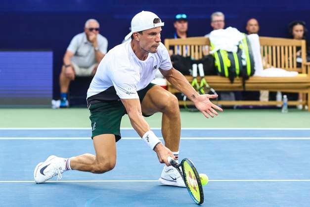August 23, 2025: Marton Fucsovics wins Winston Salem Open. Winston-Salem Open Finals (Marton Fucsovics and Botic Van De Zandschulp) , ATP, Tennis Herren Tour, Wake Forest Tennis Complex, Winston Salem, North Carolina. . CSM Winston Salem United States of America - ZUMAc04_ 20250823_zma_c04_066 Copyright: xDavidxBeachx