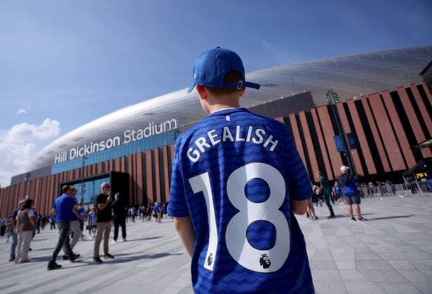 Everton v Brighton & Hove Albion - Premier League Everton fan wearing Jack Grealish shirt outside Hill Dickinson Stadium before the Premier League match between Everton and Brighton & Hove Albion at Hill Dickinson Stadium on August 24, 2025 in Liverpool, England. Liverpool Hill Dickinson Stadium England United Kingdom Copyright: xEdxSykes Sportsphoto APLx 14133532