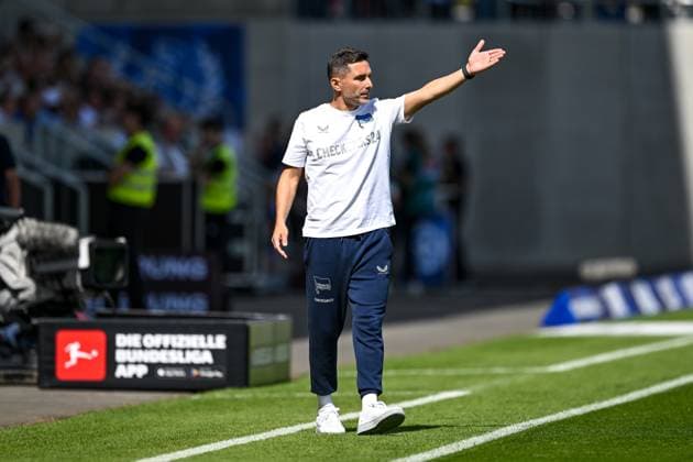 Stefan Leitl (Hertha BSC, Trainer) gestikuliert GER, SV Darmstadt 98 vs. Hertha BSC, Fussball, 2. Bundesliga, 3. Spieltag, Saison 2025 2026, 24.08.2025 DFL regulations prohibit any use of photographs as image sequences and or quasi-video GER, SV Darmstadt 98 vs. Hertha BSC, Fussball, 2. Bundesliga, 3. Spieltag, Saison 2025 2026, 24.08.2025 Darmstadt