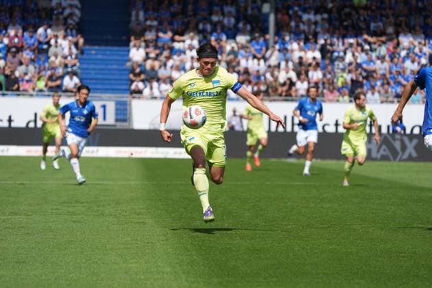 Fabian Reese (Hertha BSC Berlin, 11) - 24.08.2025 2. Bundesliga, Saison 25 26: SV Darmstadt 98 vs. Hertha BSC Berlin, Stadion am Boellenfalltor, 3. Spieltag, emonline, emspor,