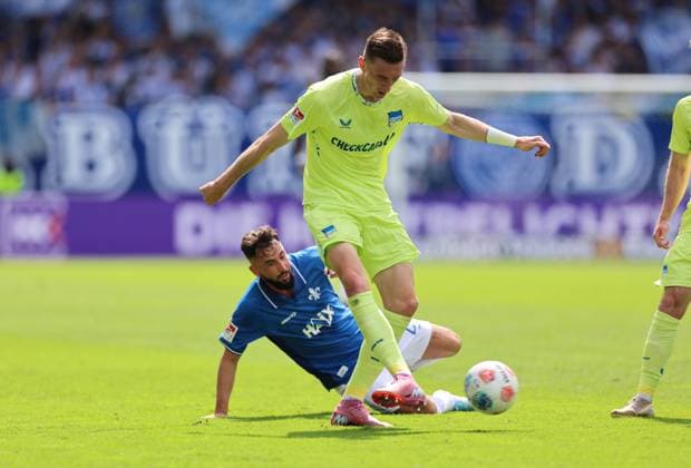 24.08.2025, xdcx, Fussball 2. Bundesliga, SV Darmstadt 98 - Hertha BSC Berlin, emonline, emspor, despor, v.l., Marco Richter (SV Darmstadt 98), Niklas Kolbe (Hertha BSC Berlin) DFL DFB REGULATIONS PROHIBIT ANY USE OF PHOTOGRAPHS AS IMAGE SEQUENCES AND OR QUASI-VIDEO.