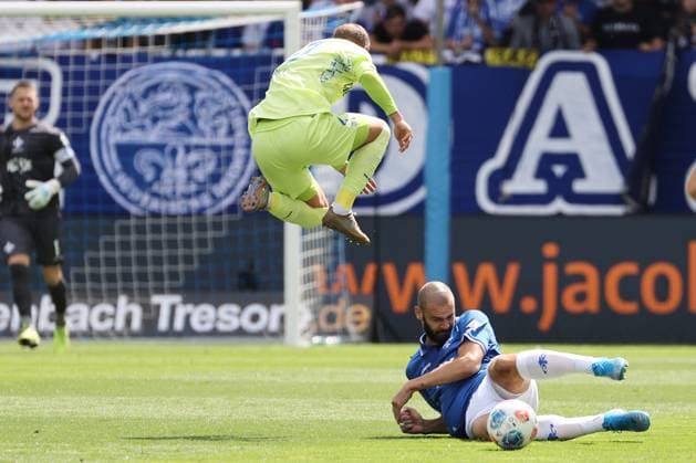 24.08.2025, xtvx, Fussball 2.Bundesliga, SV Darmstadt 98 - Hertha BSC Berlin v.l. Zweikampf, Duell, duel, tackle, compete Michael Cuisance (Hertha BSC Berlin) Aleksandar Vukotic (SV Darmstadt 98) (DFL DFB REGULATIONS PROHIBIT ANY USE OF PHOTOGRAPHS as IMAGE SEQUENCES and or QUASI-VIDEO) Darmstadt