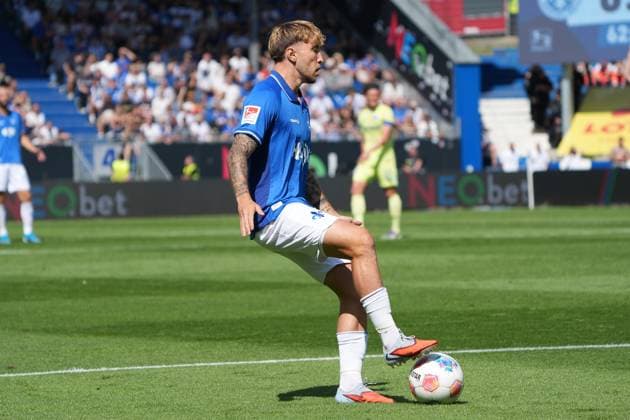 Luca Marseiler (SV Darmstadt 98, 08) - 24.08.2025 2. Bundesliga, Saison 25 26: SV Darmstadt 98 vs. Hertha BSC Berlin, Stadion am Boellenfalltor, 3. Spieltag, emonline, emspor,