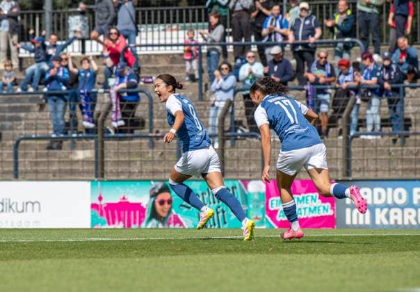 Fussball, Frauen, Saison 2025 2026, 2. Bundesliga (1. Spieltag), 1. FFC Turbine Potsdam - FC Ingolstadt 04, v.l. Rana Okuma (Turbine Potsdam), Amani Mahmoud (Turbine Potsdam), Jubel nach Tor zum 1:0, 24.08.2025, Copyright: xSebastianxRäppold MatthiasxKochx