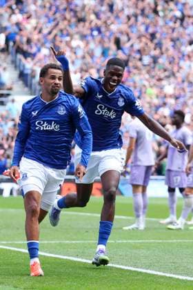 Everton v Brighton & Hove Albion - Premier League Iliman Ndiaye of Everton and Thierno Barry of Everton celebrates 1st goal during the Premier League match between Everton and Brighton & Hove Albion at Hill Dickinson Stadium on August 24, 2025 in Liverpool, England. Liverpool Hill Dickinson Stadium England United Kingdom Copyright: xEdxSykes Sportsphoto APLx 14133549