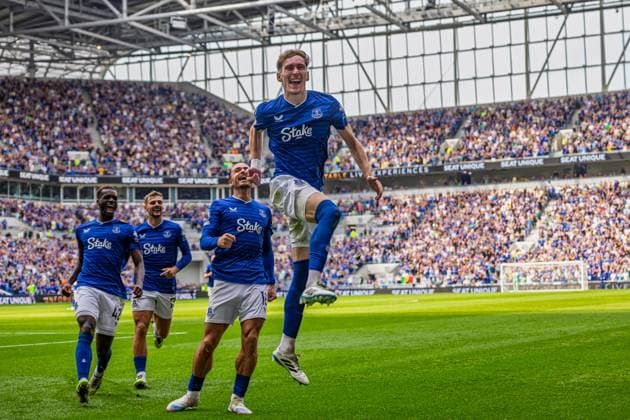 Football - FA Premier League - Everton FC v Brighton & Hove Albion FC LIVERPOOL, ENGLAND - Sunday, August 24, 2025: Everton s James Garner celebrates after scoring the second goal during the FA Premier League match between Everton FC and Brighton & Hove Albion FC at Bramley-Moore Dock. (Photo by David Rawcliffe Propaganda) LIVERPOOL Bramley-Moore Dock MERSEYSIDE ENGLAND  Copyright: xDavidxRawcliffex P2025-08-24-Everton_Brighton-81