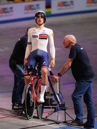 2025 UCI Junior Track World Championships Picture by Alex Whitehead SWpix.com - 24 08 2025 - Cycling - 2025 UCI Junior Track World Championships - Omnisport, Apeldoorn, Netherlands - Men Kilo Time Trial Final - Henry Hobbs (Great Britain) Omnisport Apeldoorn Netherlands Copyright: x xSWpix.comx(t axPhotographyxHubxLtd)xAlexxWhitehead SWpix.comx SWP-3065-0041