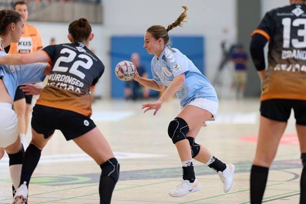 Sophia Tormann (TSV Bayer 04 Leverkusen, 10) GER, VfL Waiblingen - TSV Bayer 04 Leverkusen, Handball, DHB Pokal, 1. Runde, Frauen, 2025, 24.08.2025 GER, VfL Waiblingen - TSV Bayer 04 Leverkusen, Handball, DHB Pokal, 1. Runde, Frauen, 2025, 24.08.2025 Waiblingen Copyright: xEibner-Pressefoto GeraldxOelze-dexStoppanyx EP-ODS