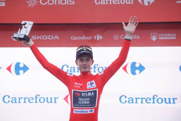 Danish rider Jonas Vingegaard (Visma-Lease a Bike) celebrates his victory on the second stage of 80th Vuelta a Espana cycling tour in Alba, Italy, 24 August 2025. The stage covers 157 km between Alba and Limone Piemonte. Second stage of Vuelta a Espana tour !ACHTUNG: NUR REDAKTIONELLE NUTZUNG!  Copyright: xJavierxLizonx GRAF2222 20250824-55017728558_1