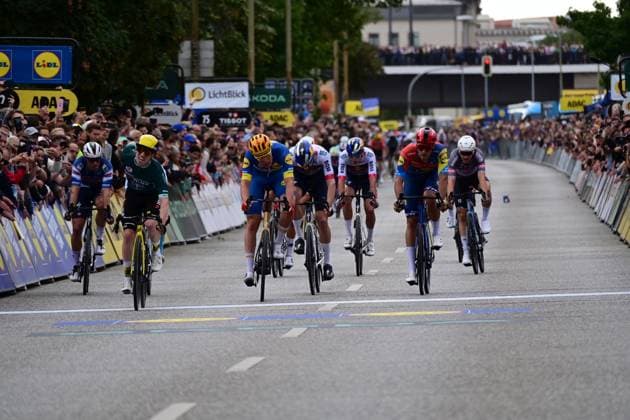 24.08.2025 xkhx Lidl Deutschland Tour 2025 - Ziel Magdeburg Tagessieger Matthew Brennan (Team Visma Lease a Bike), Zweiter und Gesamtsieger Sören Waerenskjold vom Team Uno-X Mobility