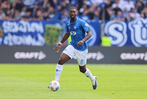 24.08.2025, xdcx, Fussball 2. Bundesliga, SV Darmstadt 98 - Hertha BSC Berlin, emonline, emspor, despor, v.l., Patric Pfeiffer (SV Darmstadt 98) DFL DFB REGULATIONS PROHIBIT ANY USE OF PHOTOGRAPHS AS IMAGE SEQUENCES AND OR QUASI-VIDEO.