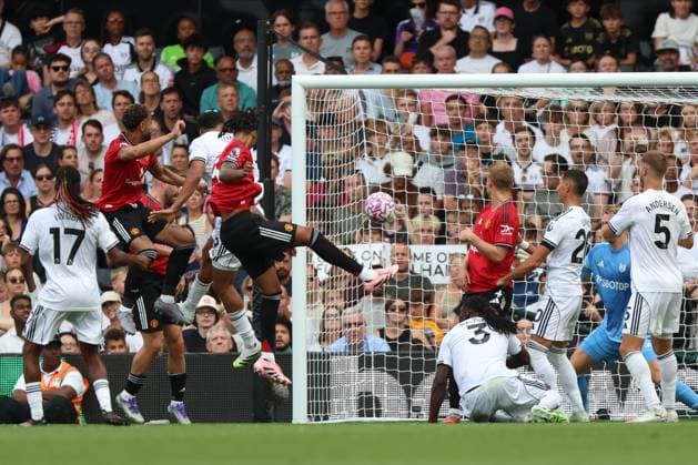 Fulham v Manchester United, ManU - Premier League Lenny Yoro of Manchester United scores 1st goal during the Premier League match between Fulham and Manchester United at Craven Cottage on August 24, 2025 in London, England. London Craven Cottage England United Kingdom Copyright: xNigelxFrench Sportsphoto APLx 14133628