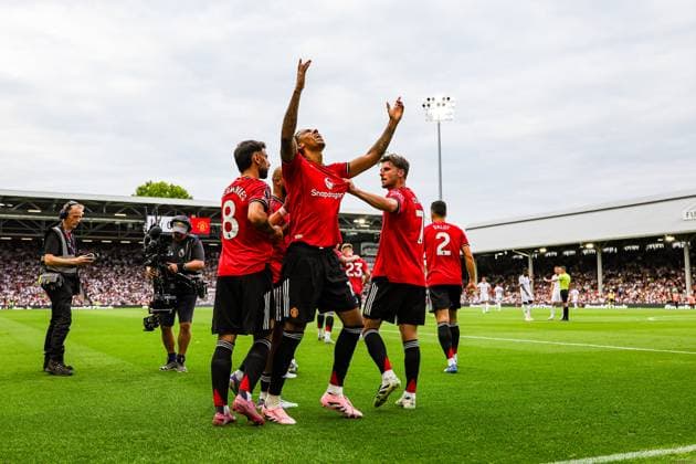 Fulham v Manchester United, ManU Premier League 24 08 2025. Goal 0-1 Leny Yoro (15) of Manchester United scores a goal and celebrates during the Premier League match between Fulham and Manchester United at Craven Cottage, London, England on 24 August 2025. Editorial use only DataCo restrictions apply See www.football-dataco.com , Copyright: xNigelxKeenex PSI-22666-0054