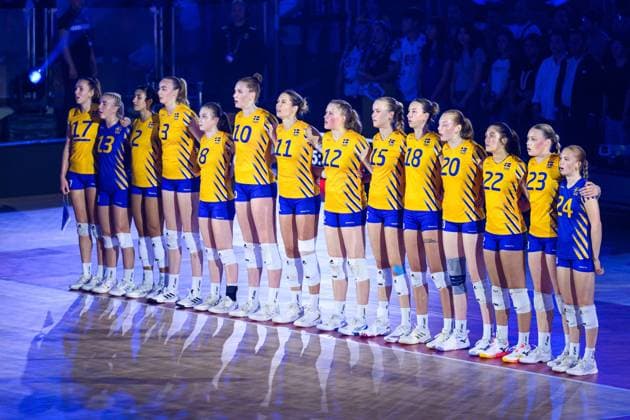 250824 Players of Sweden during the women s volleyball World Championship, WM, Weltmeisterschaft match between Thailand and Sweden on August 24, 2025 in Bangkok. Photo: Kaikungwon Duanjumroon BILDBYRAN kod XY XY0072 volleyboll volleyball dam vm thailand sverige bbeng Copyright: KaikungwonxDuanjumroon BB250824ZM007